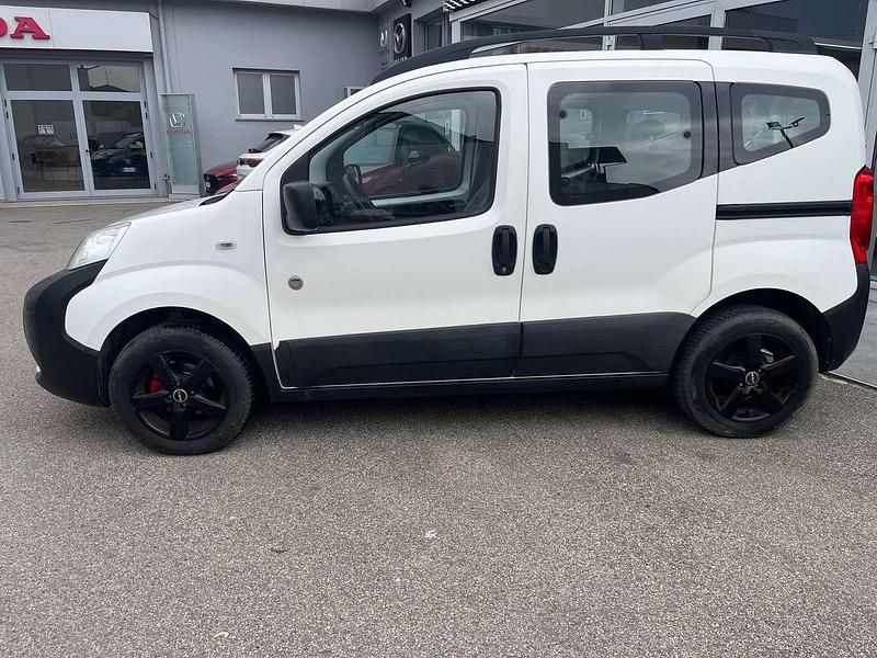 Usata Peugeot TePee Outdoor 73 CV (53 kW) 2013 Bianco Station wagon