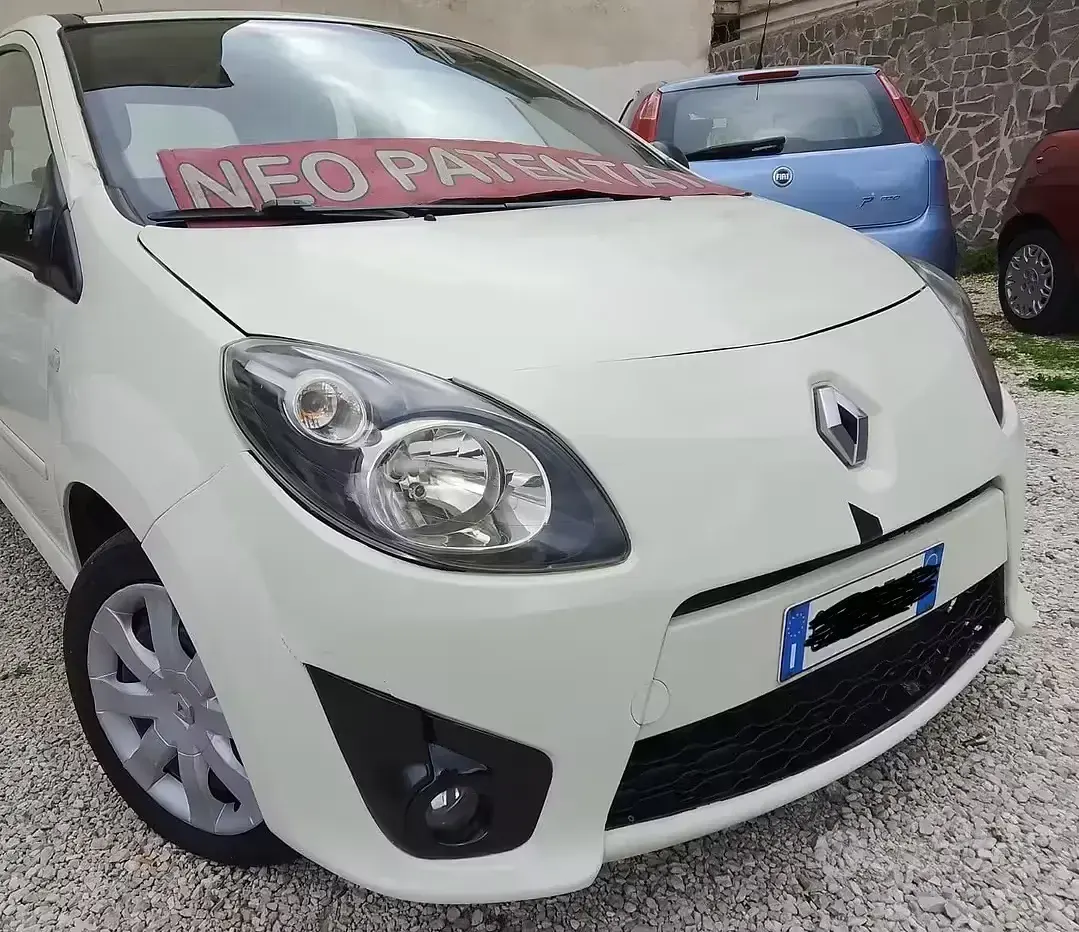 Usata Renault Twingo 75 CV (55 kW) 2012 Beige Utilitaria