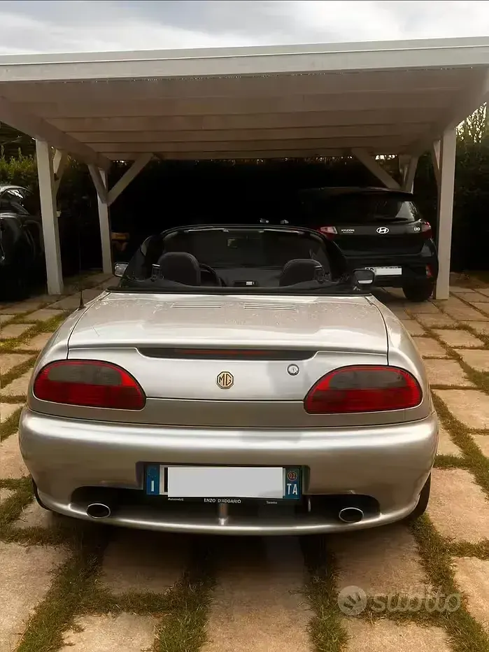Usata MG F 112 CV (82 kW) 2002 Grigio Cabrio