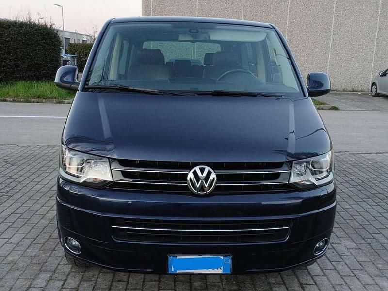 Blu/azzurro Usata 2013 VW Multivan Highline Furgone | 22.400 € (Buon prezzo) - Immagine 1/4