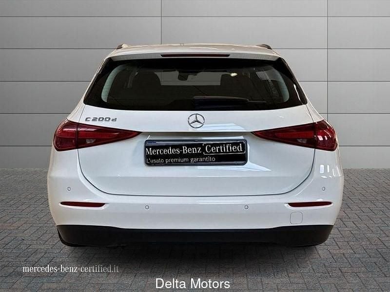 Usata Mercedes 200 Business 163 CV (119 kW) 2022 Bianco polare Station wagon