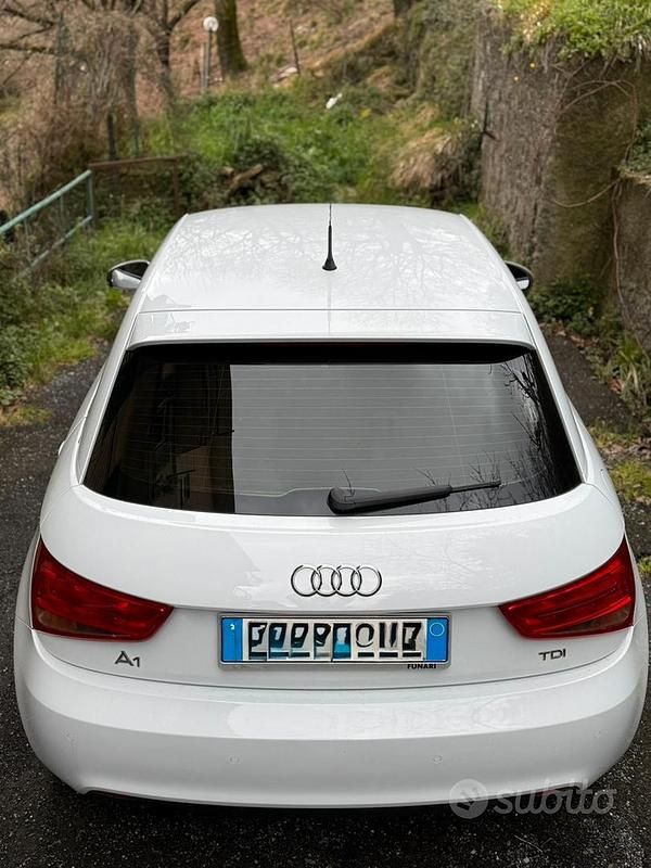 Usata Audi A1 90 CV (66 kW) 2009 Bianco Utilitaria