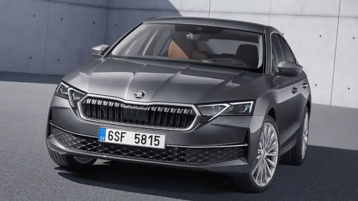 Nuova Skoda Octavia Executive 150 CV (110 kW) 2025 Argento Berlina