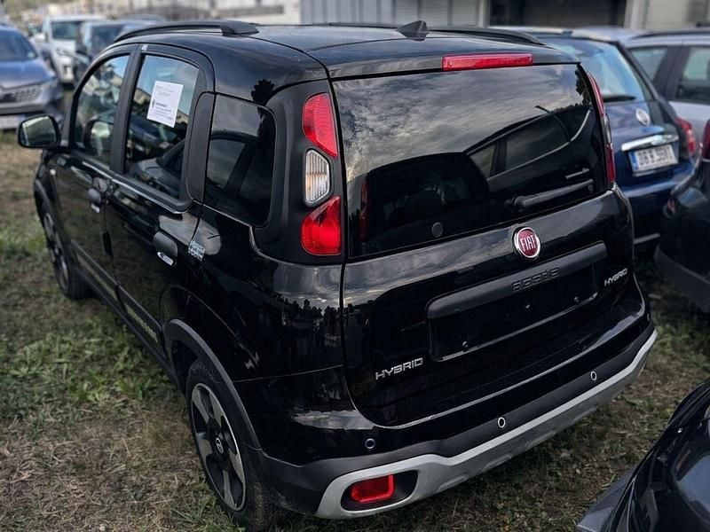 Usata Fiat Panda Cross Cross 69 CV (50 kW) 2025 Nero Utilitaria