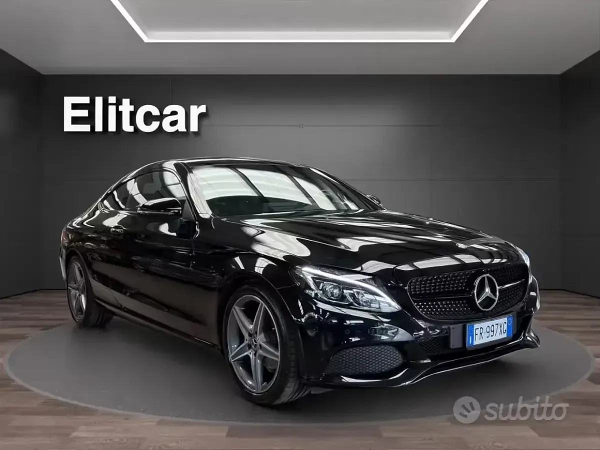 Usata Mercedes C180 156 CV (114 kW) 2017 Nero Coupé