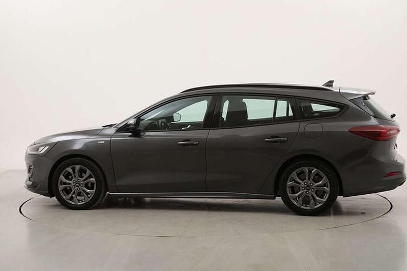 Usata Ford Focus ST-Line 125 CV (91 kW) 2023 Grigio Station wagon