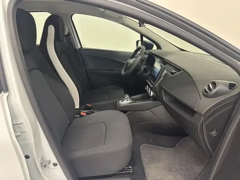 Usata Renault Zoe Business 78 kW (107 CV) 2022 Bianco Utilitaria