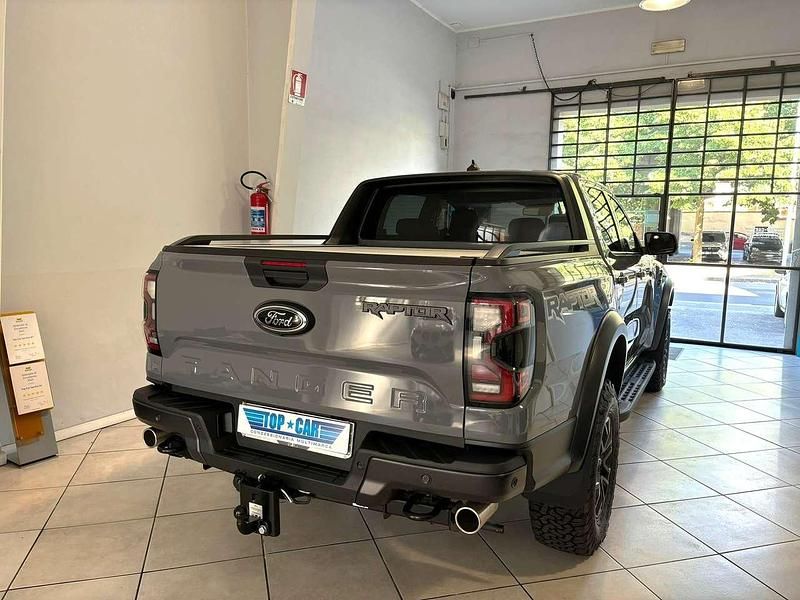 Nuova Ford Ranger Raptor 209 CV (153 kW) 2026 Conquer grey Pick-up