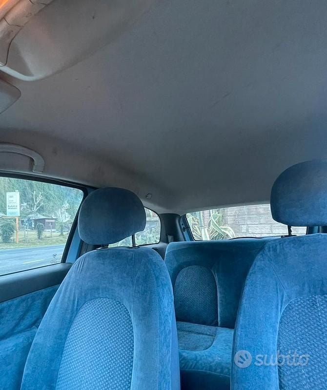 Usata Lancia Ypsilon 70 CV (51 kW) 2005 Blu Utilitaria