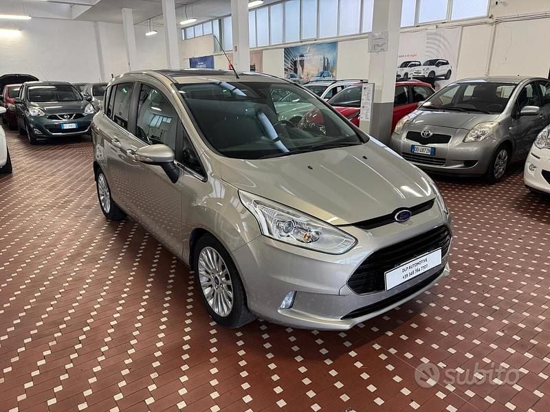 Usata Ford B-MAX Titanium 95 CV (69 kW) 2013 Beige Monovolume