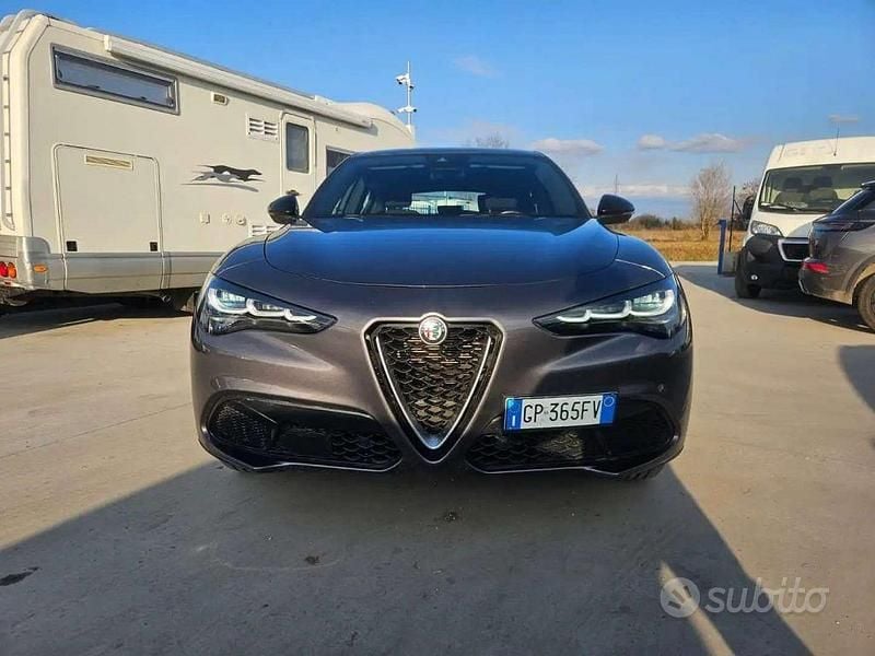 Usata Alfa Romeo Stelvio Super 210 CV (154 kW) 2023 Nero SUV