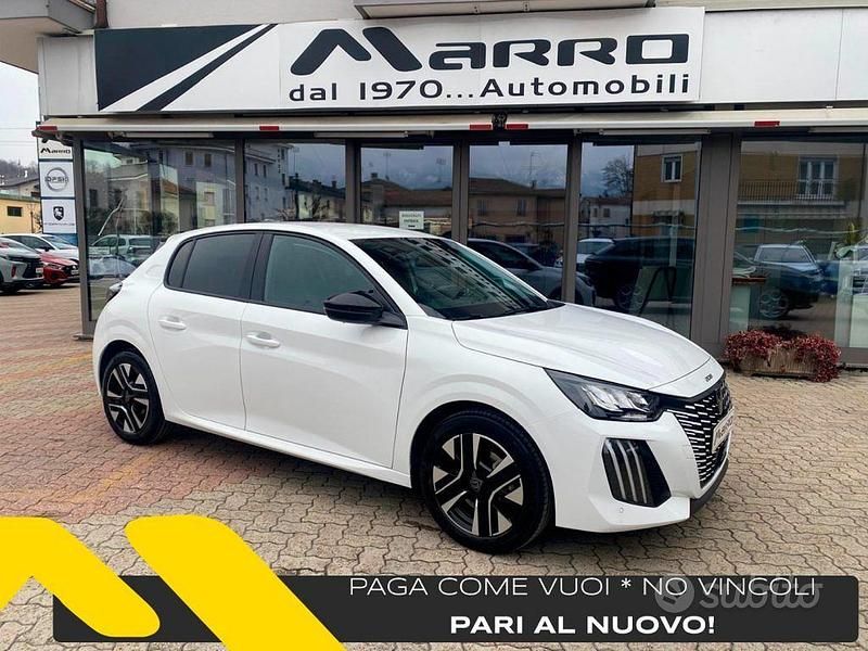 Usata Peugeot 208 Allure 101 CV (74 kW) 2024 Bianco Utilitaria