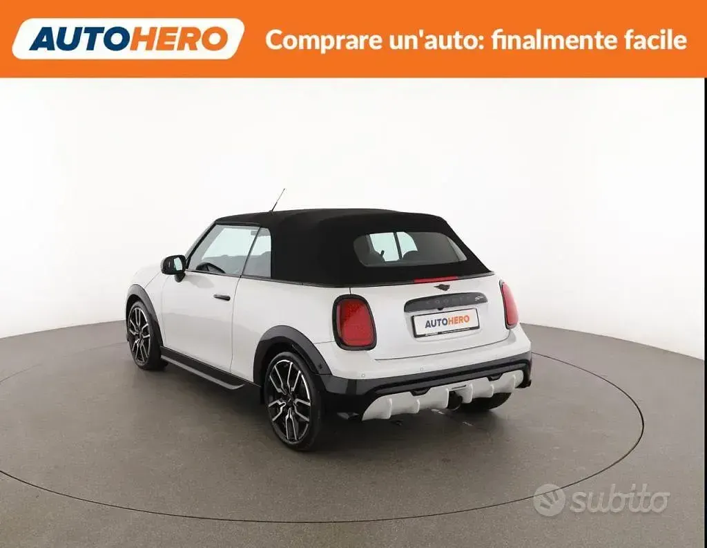 Usata Mini John Cooper Works Cabriolet 231 CV (169 kW) 2025 Bianco Cabrio