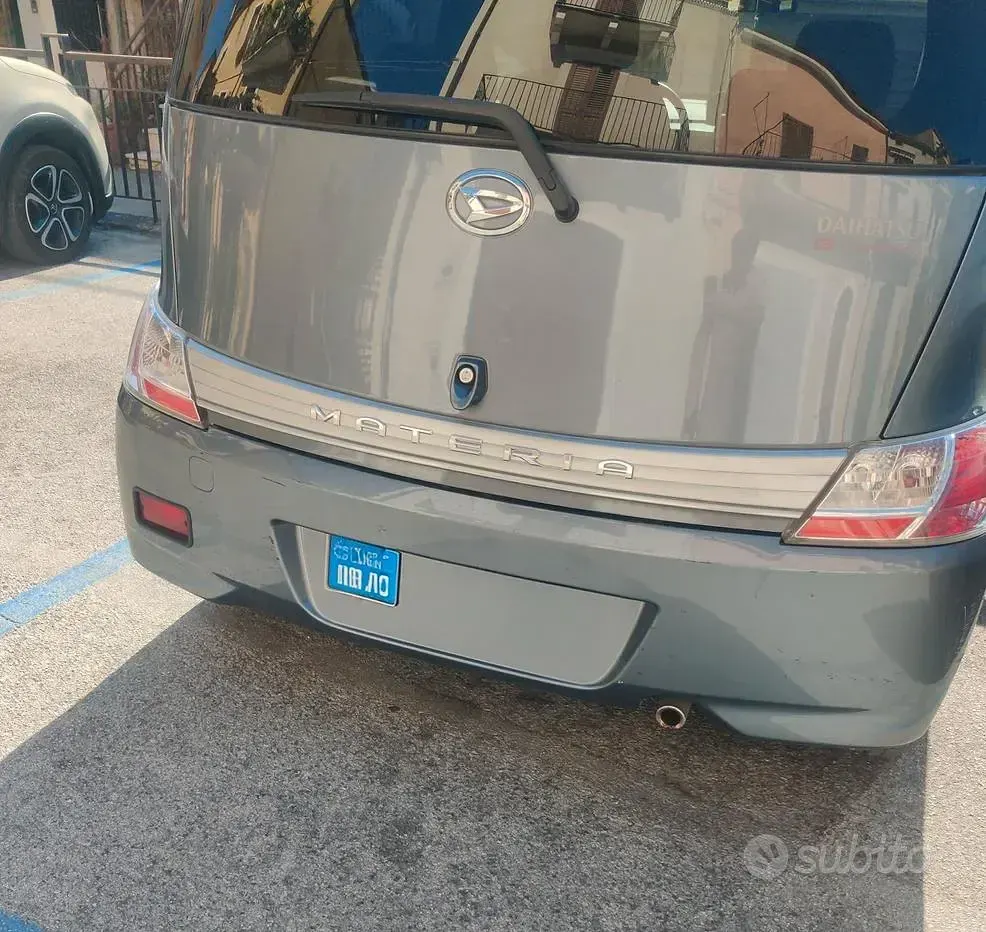 Usata Daihatsu Materia 103 CV (75 kW) 2009 Grigio Monovolume