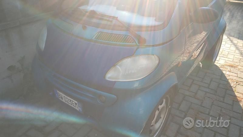 Begagnad Smart ForFour 2001 Halvkombi