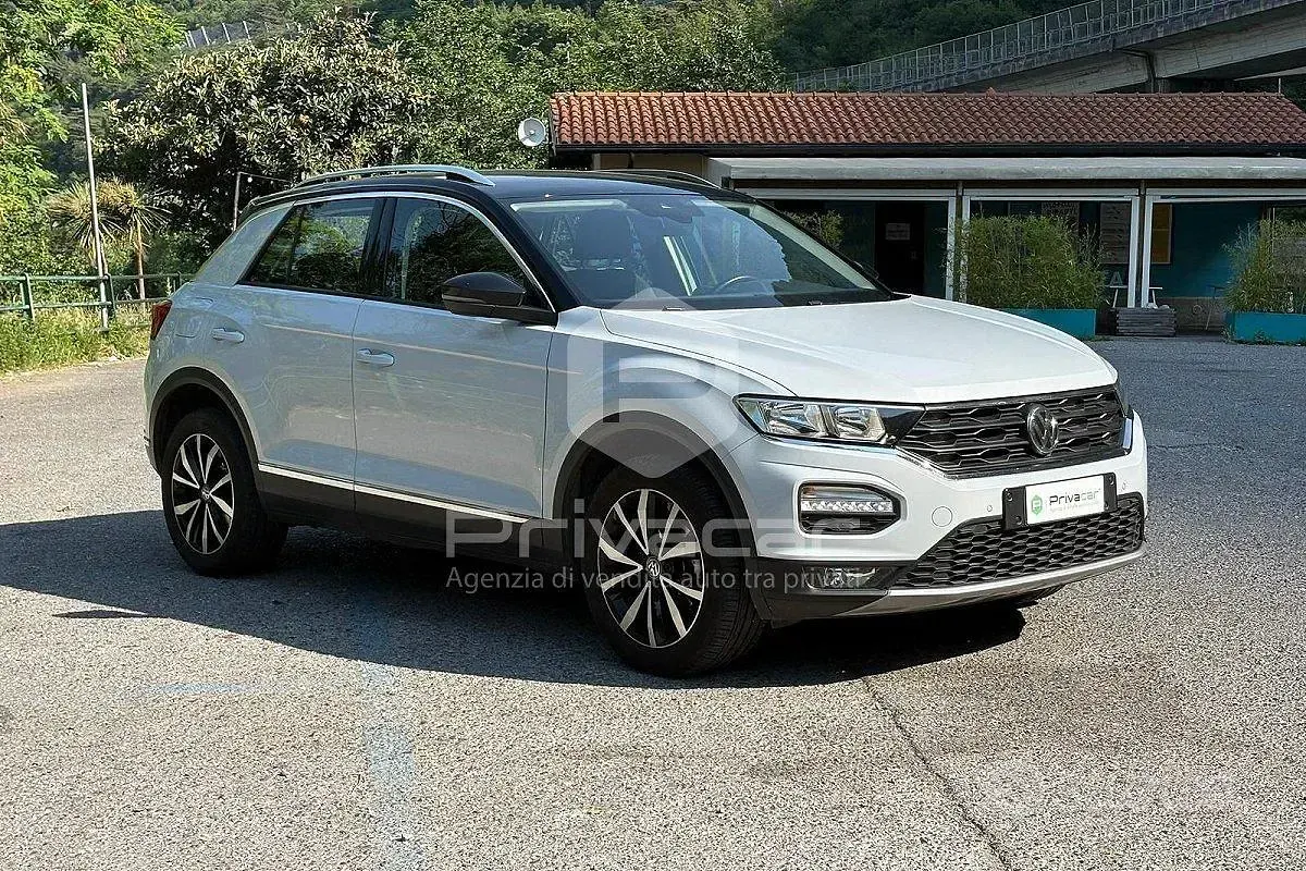 Usata VW T-Roc Advance 116 CV (85 kW) 2019 Bianco SUV