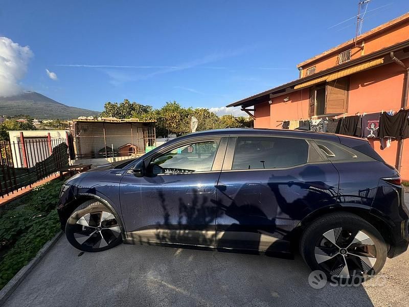 Usata Renault Megane E-Tech 95 kW (130 CV) 2022 Blu Monovolume