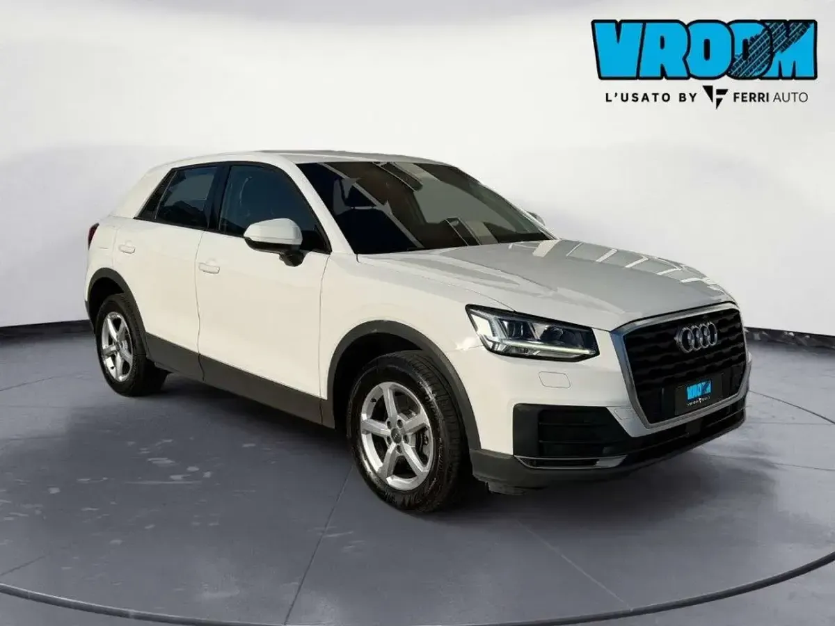 Usata Audi Q2 Business 150 CV (110 kW) 2018 Bianco SUV