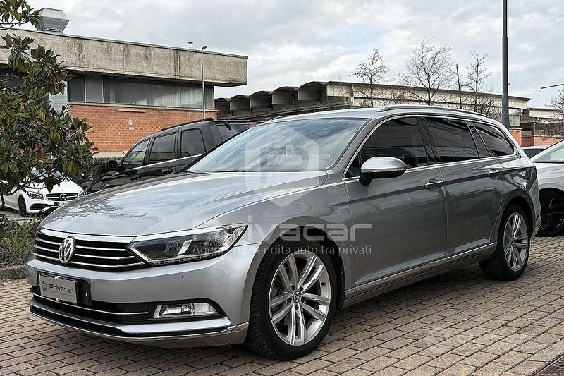 Usata VW Passat Executive 150 CV (110 kW) 2018 Grigio Station wagon