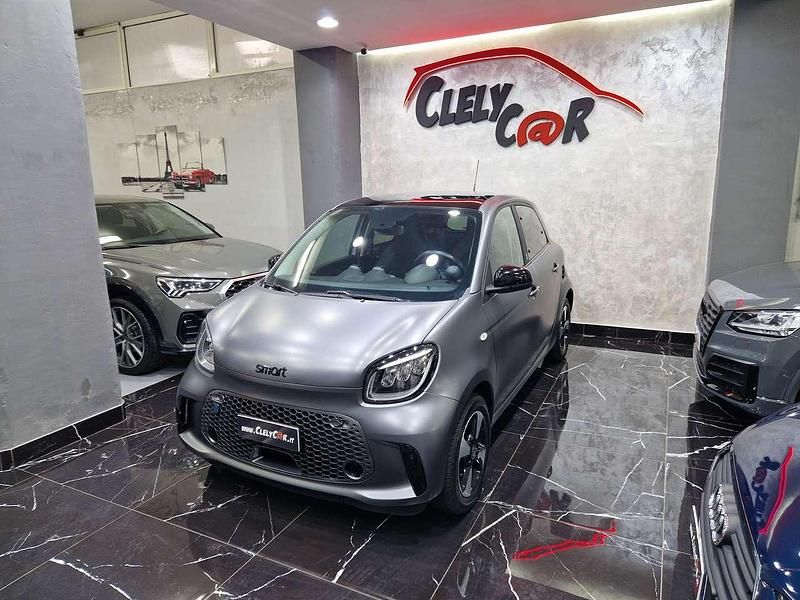 Other Usata 2020 Smart ForFour Electric Drive Prime Tre volumi | 14.999 € (Molto cara) - Immagine 1/4