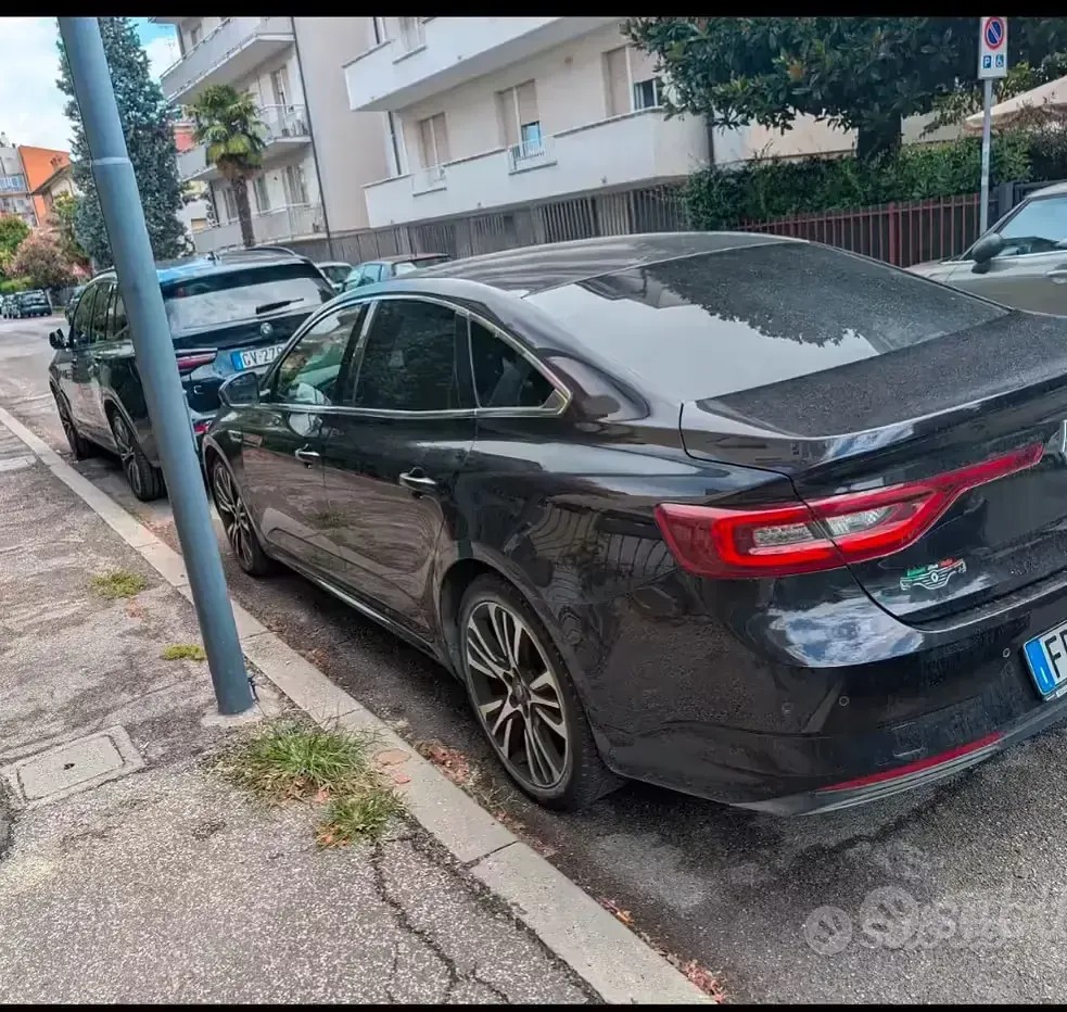 Usata Renault Talisman 160 CV (117 kW) 2016 Berlina