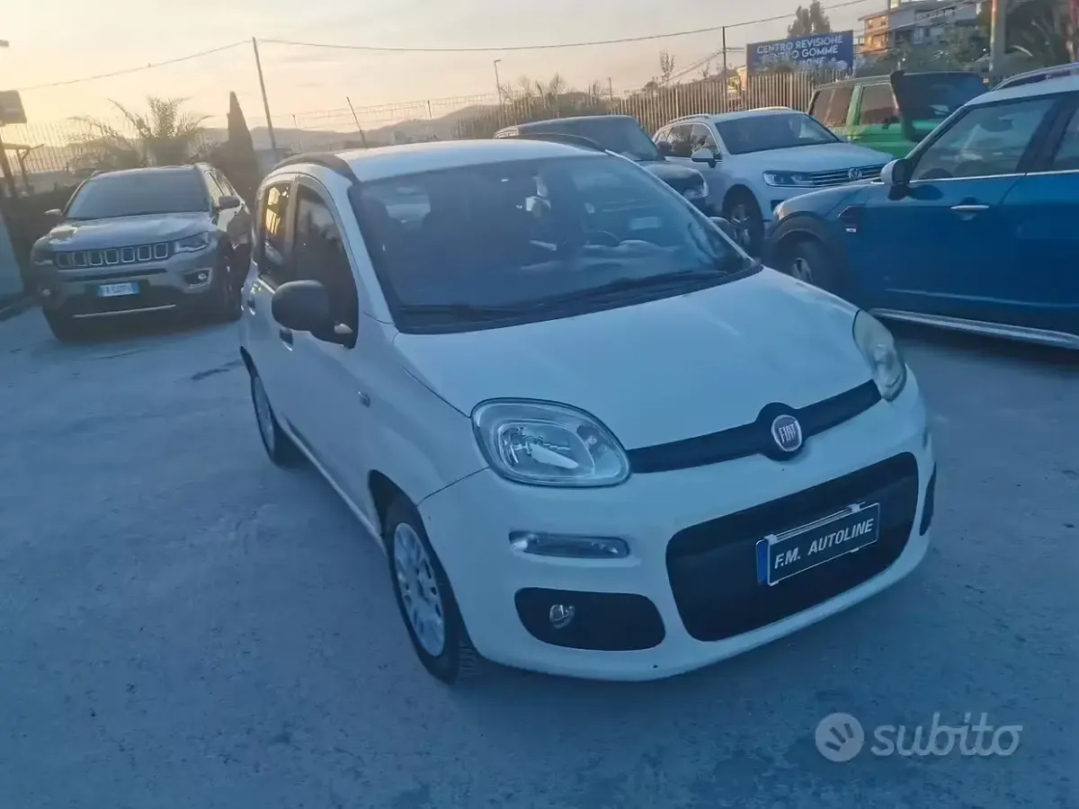 Usata Fiat Panda Pop 75 CV (55 kW) 2012 Bianco Utilitaria