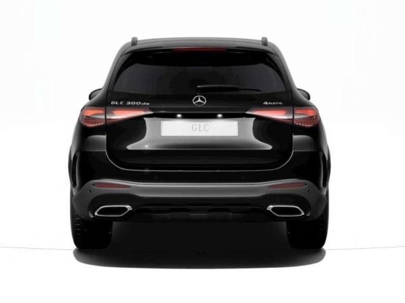 Nuova Mercedes GLC300e Advanced 197 CV (144 kW) 2026 Nero / metallizzato SUV