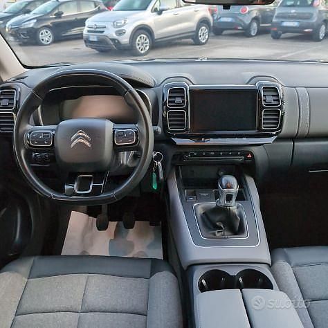 Usata Citroën C5 130 CV (95 kW) 2021 Grigio Station wagon