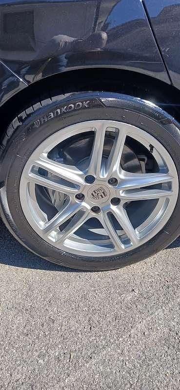 Usata Porsche Panamera 250 CV (183 kW) 2012 Utilitaria