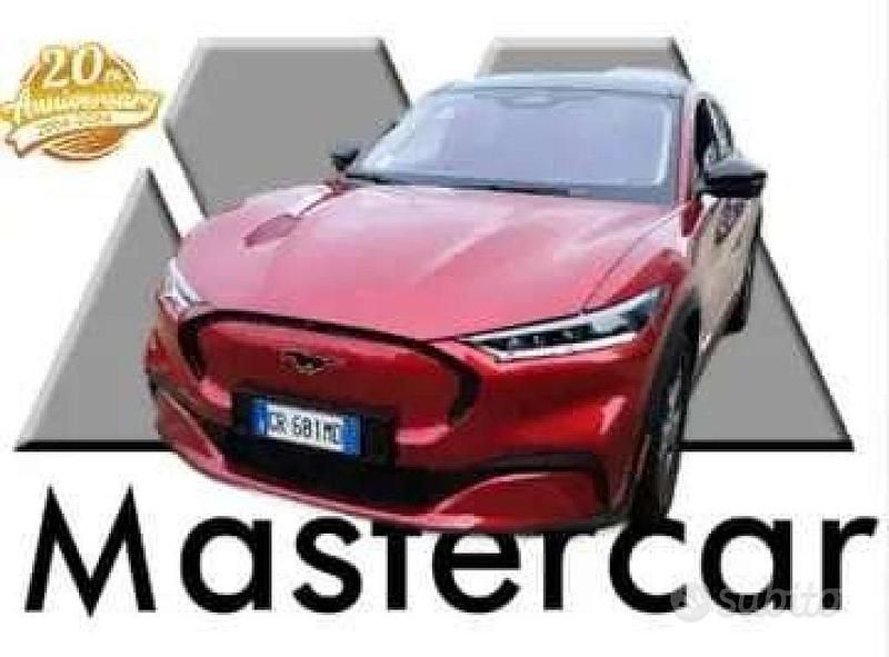 Lucid red Usata 2023 Ford Mustang Mach-E Standard Range SUV | 28.900 € (Ottimo prezzo) - Immagine 1/4