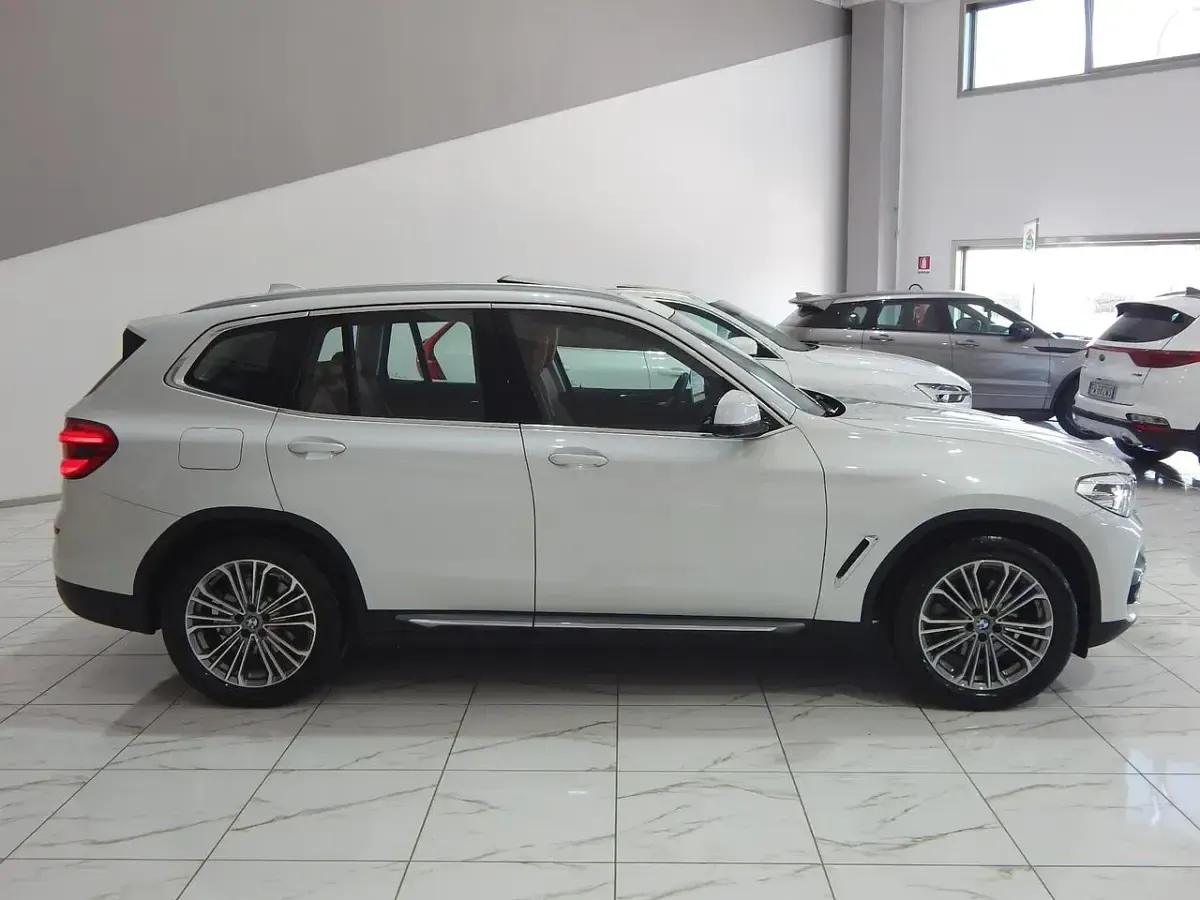 Usata BMW X3 Luxury Line 190 CV (139 kW) 2021 Bianco SUV