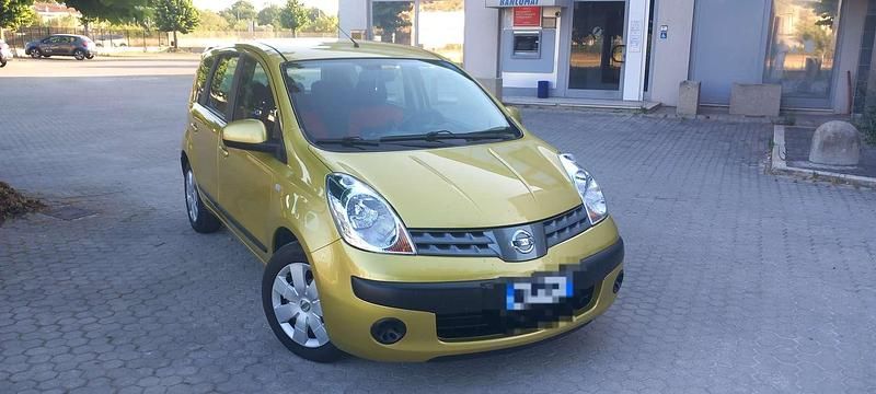 Usata Nissan Note 88 CV (64 kW) 2006 Giallo Utilitaria