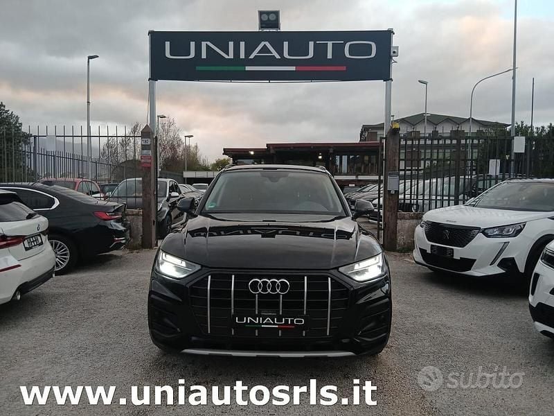 Nero Usata 2022 Audi Q5 Business SUV | 29.000 € (Super prezzo) - Immagine 1/4