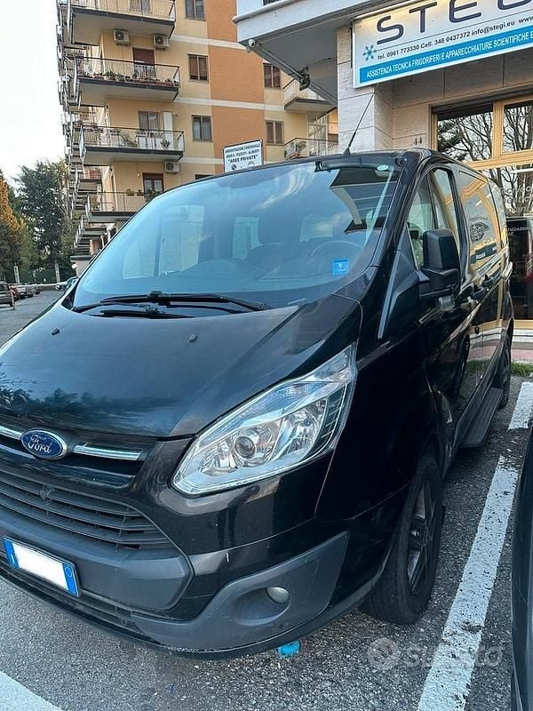 Usata Ford Tourneo 2014 Nero Monovolume