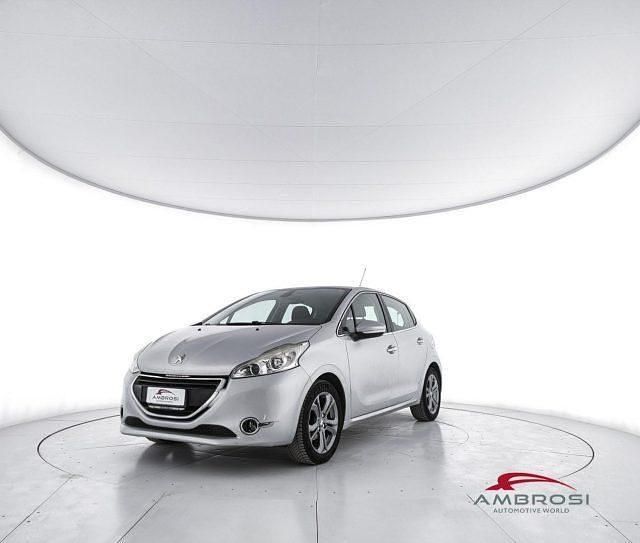 Usata Peugeot 208 68 CV (50 kW) 2014 Grigio Utilitaria