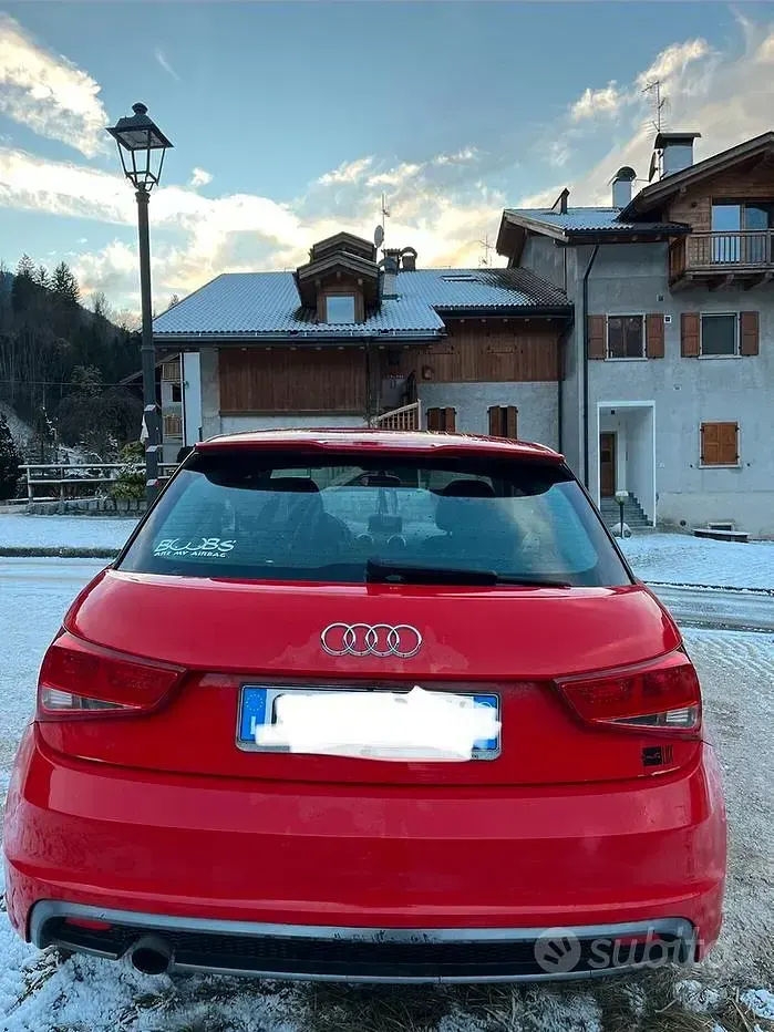 Usata Audi A1 S-Line 86 CV (63 kW) 2015 Rosso Utilitaria
