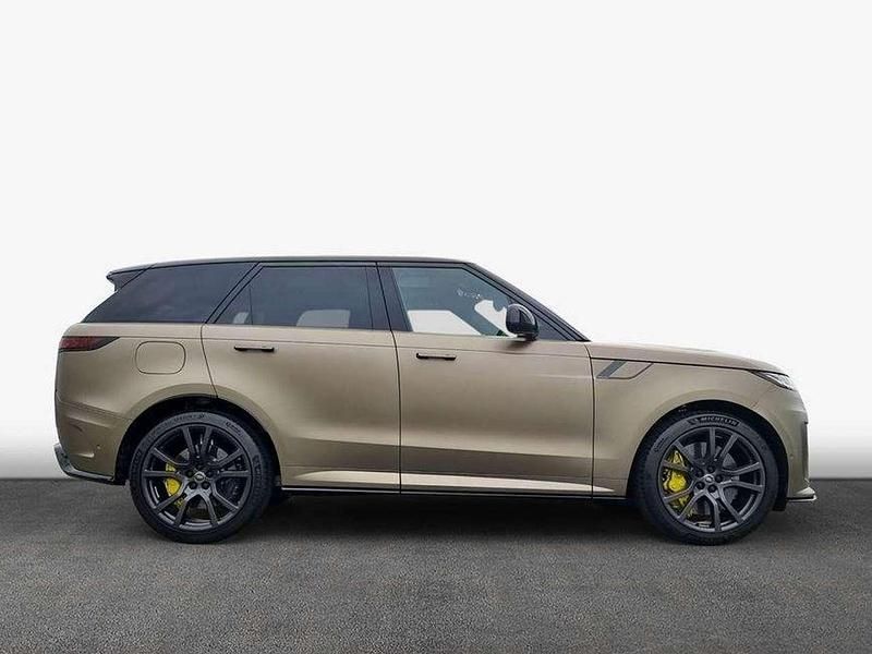 Usata Land Rover Range Rover Sport 635 CV (467 kW) 2025 Carbon SUV