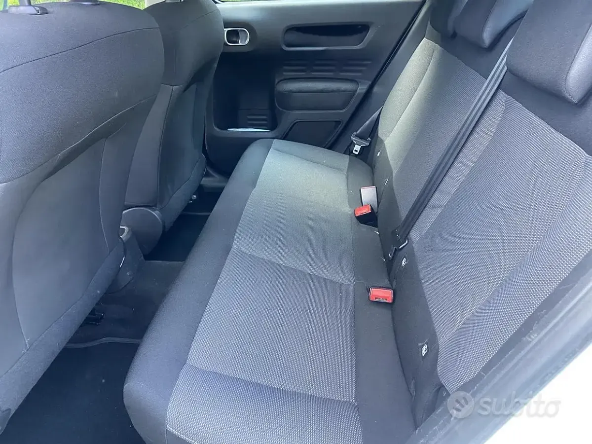 Usata Citroën C4 Cactus 99 CV (72 kW) 2015 Bianco Utilitaria