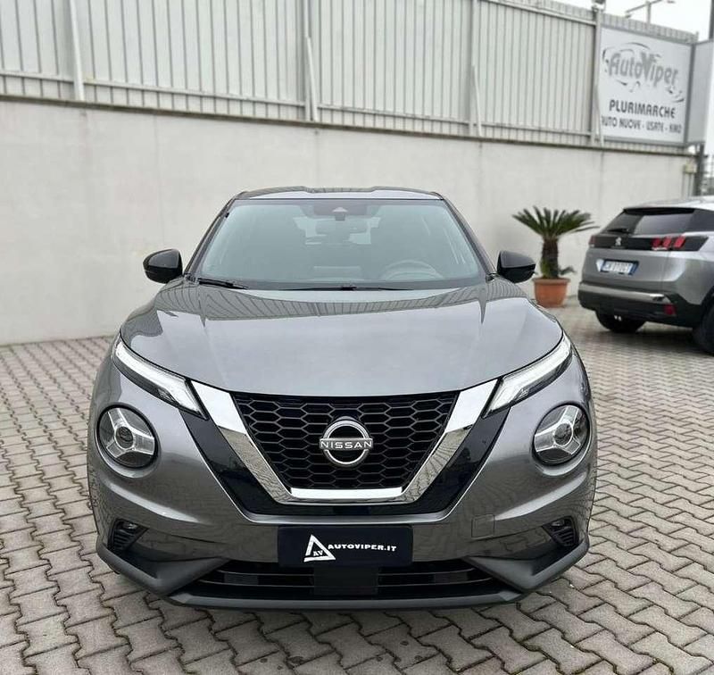 Usata Nissan Juke N-Connecta 114 CV (83 kW) 2023 Grigio scuro SUV