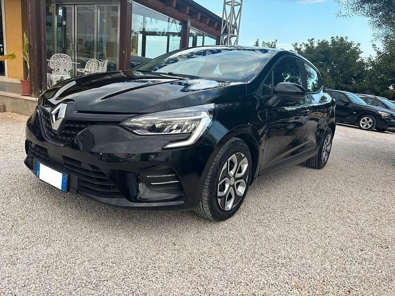Usata Renault Clio V 91 CV (66 kW) 2021 Nero Berlina