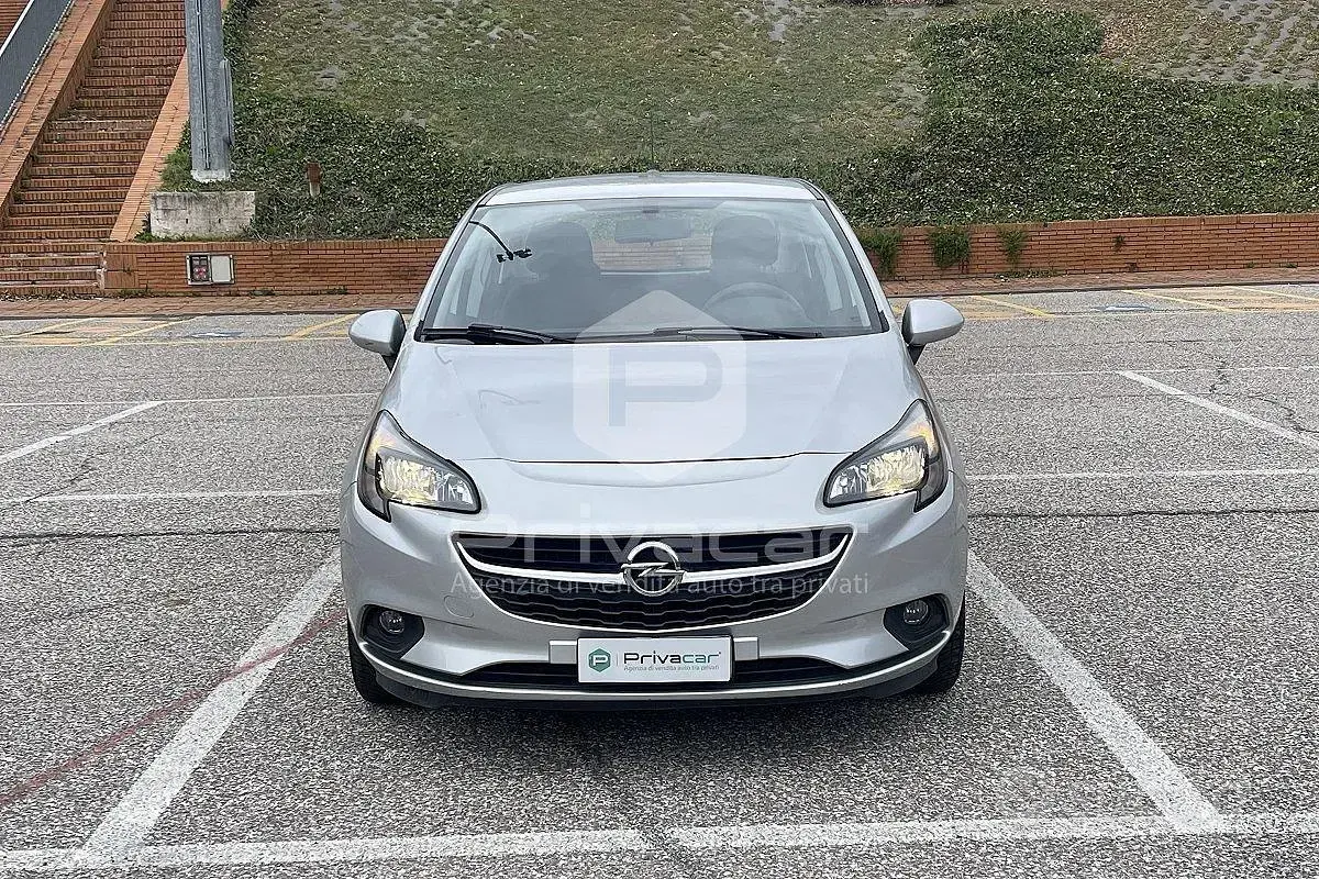 Usata Opel Corsa 90 CV (66 kW) 2017 Grigio Utilitaria