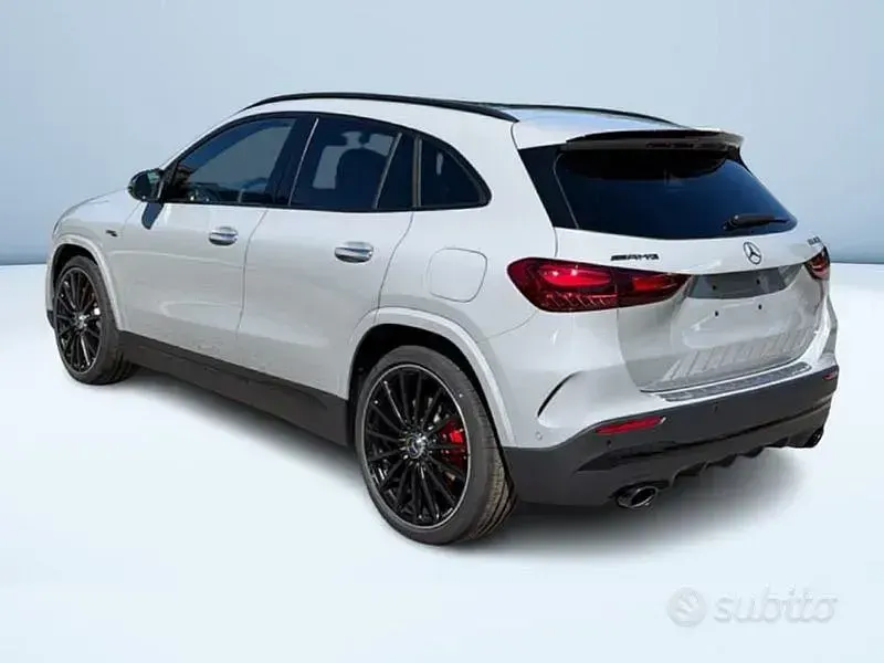 Nuova Mercedes GLA35 AMG AMG Line Premium Plus 306 CV (225 kW) 2026 Grigio SUV