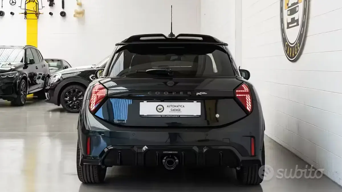 Usata Mini John Cooper Works 231 CV (169 kW) 2025 Nero Utilitaria