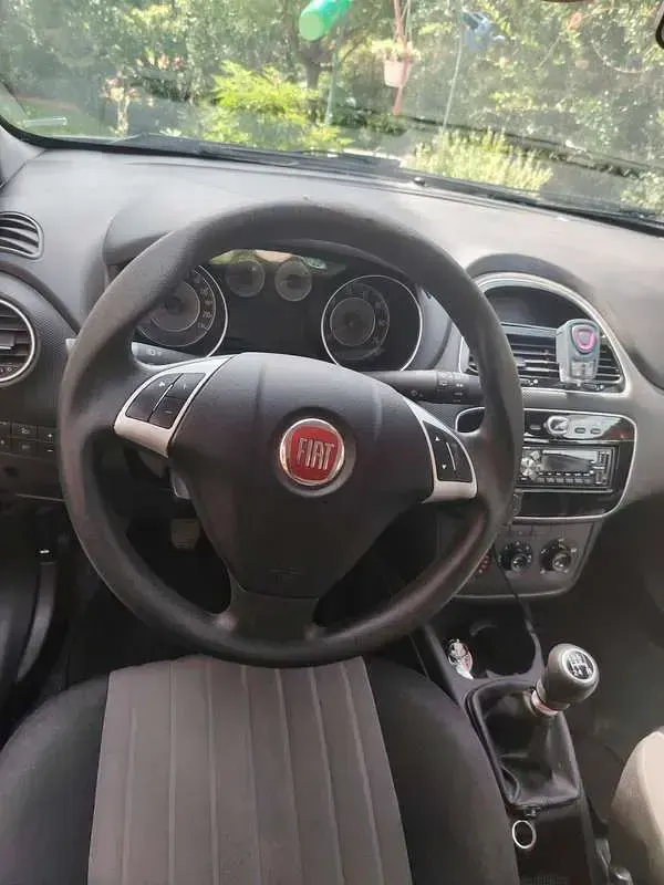 Usata Fiat Punto Street 69 CV (50 kW) 2018 Grigio Utilitaria