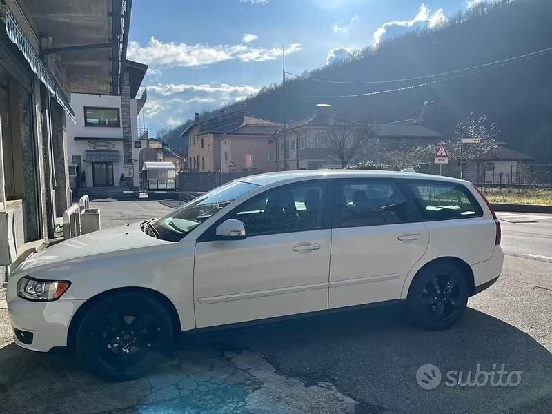 Occasion Volvo V50 116 PK (85 kW) 2010 Wit Stationwagen