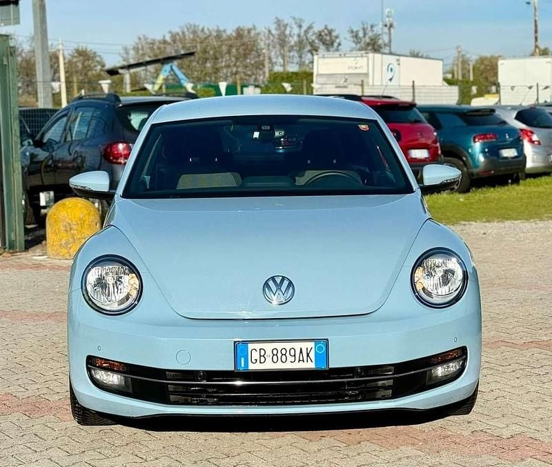 Usata VW New Beetle 162 CV (119 kW) 2012 Blu Utilitaria