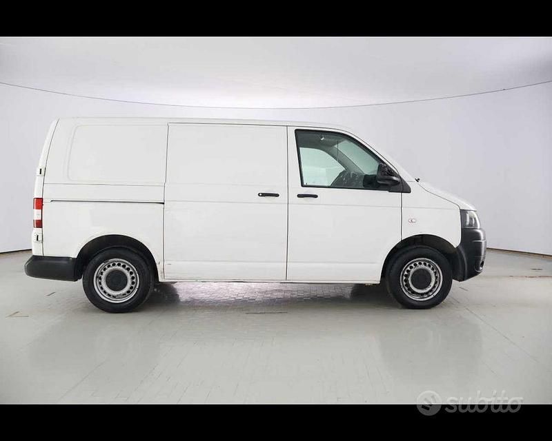 Usata VW T5 102 CV (75 kW) 2014 Bianco(met.) Furgone