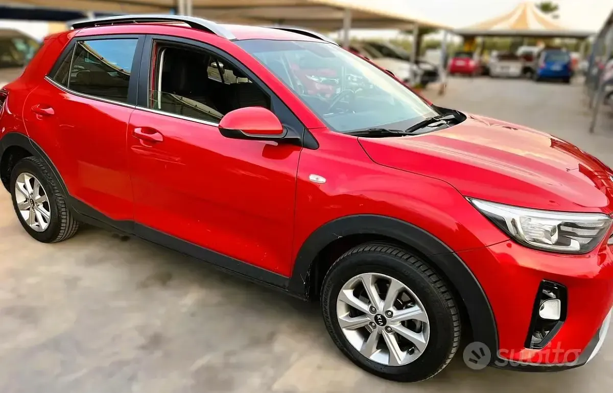 Occasion Kia Stonic 110 ch (80 kW) 2017 Rouge SUV