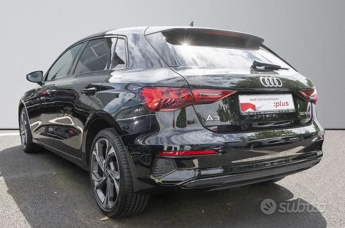 Usata Audi A3 Advanced 110 CV (80 kW) 2021 Nero Berlina