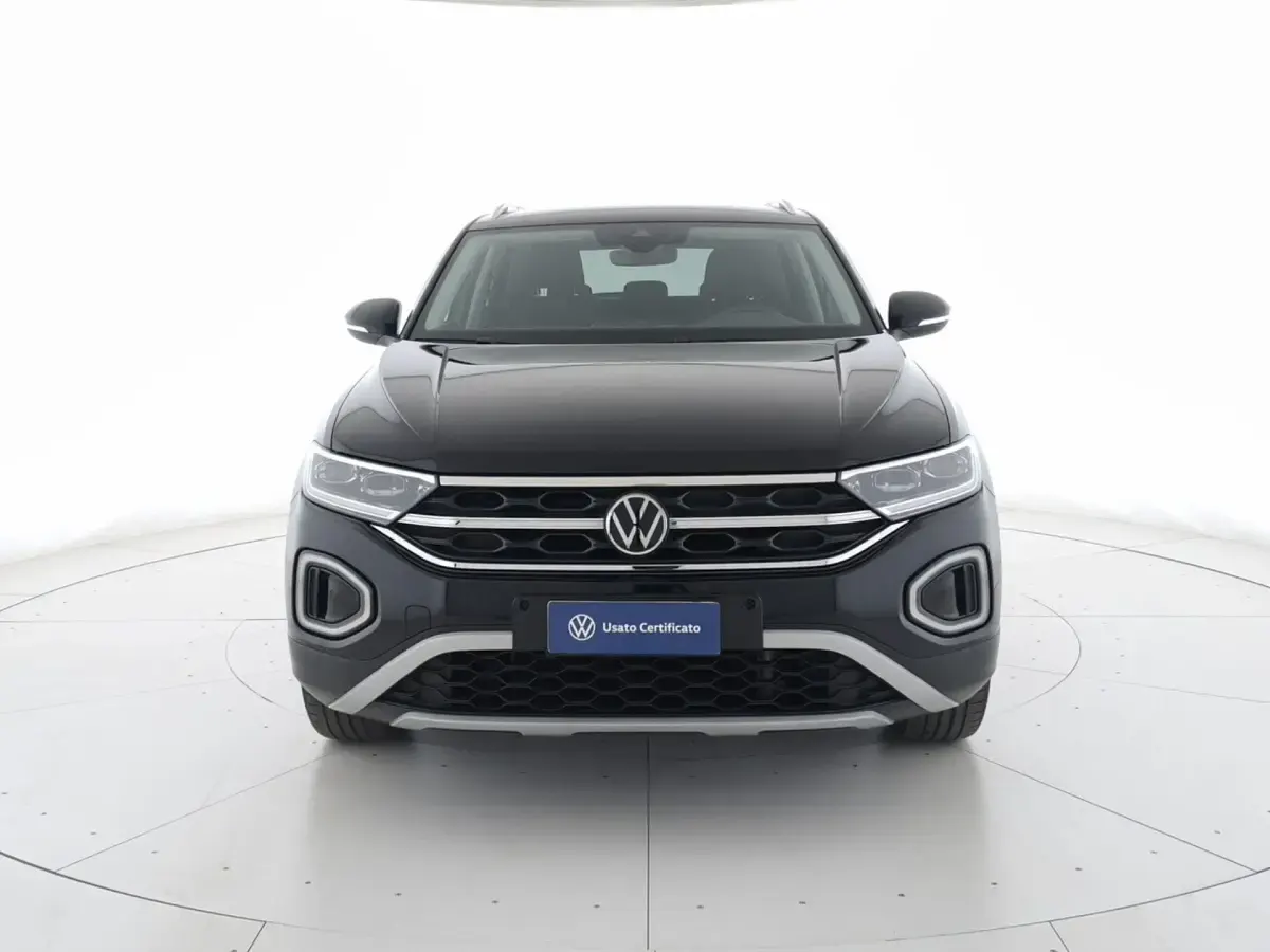 Usata VW T-Roc Style 115 CV (84 kW) 2023 Deep black perlato SUV